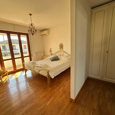 800m Dal Mare Dom wakacyjny Marina di Pietrasanta